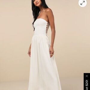 Lace-up Breezy White Strapless Dress